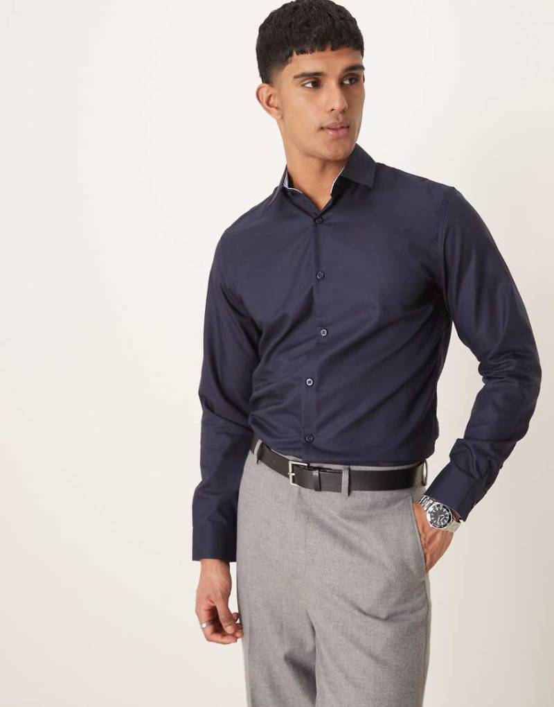 Selected - Leicht zu bügelndes, elegantes, schmal geschnittenes Hemd in Marineblau von Selected