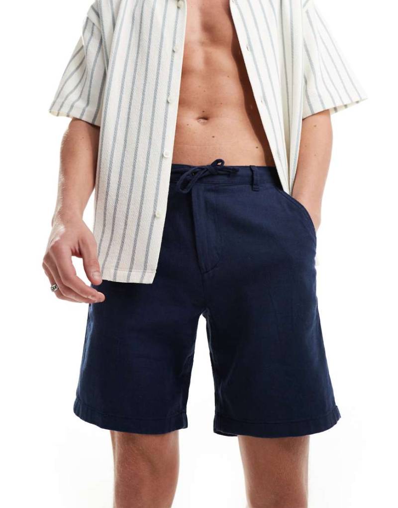 Selected - Shorts aus Leinenmix in Marineblau von Selected