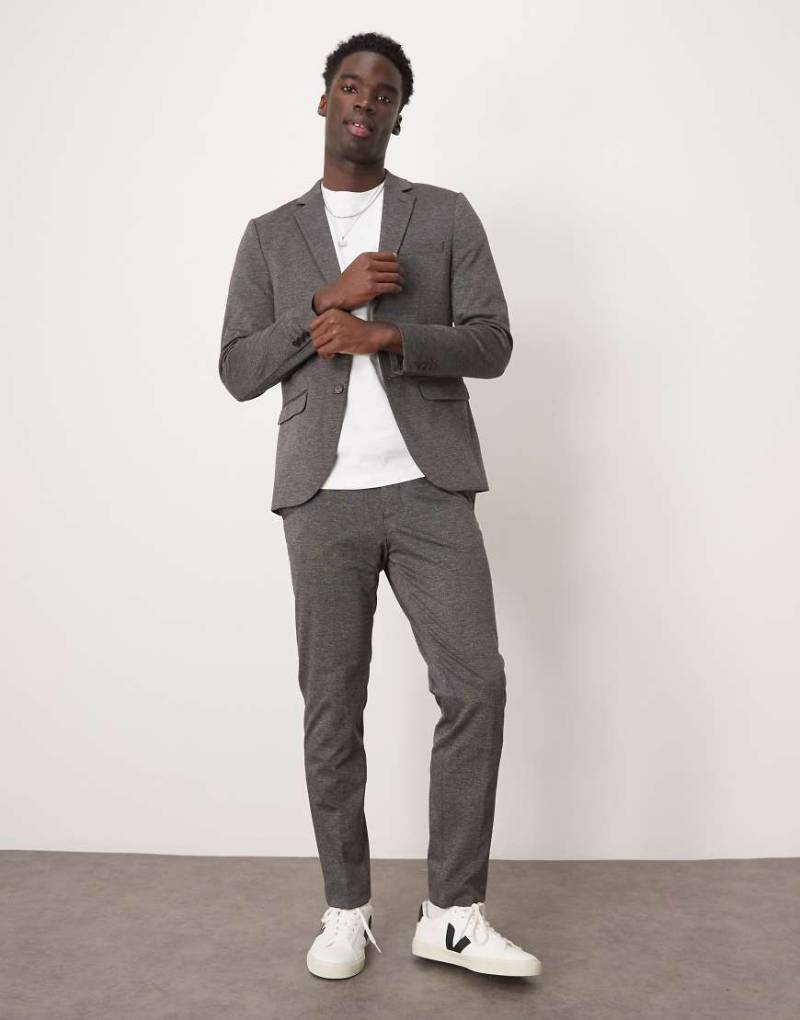 Selected - Noah - Jersey-Hose in Dunkelgrau mit schmalem Schnitt von Selected
