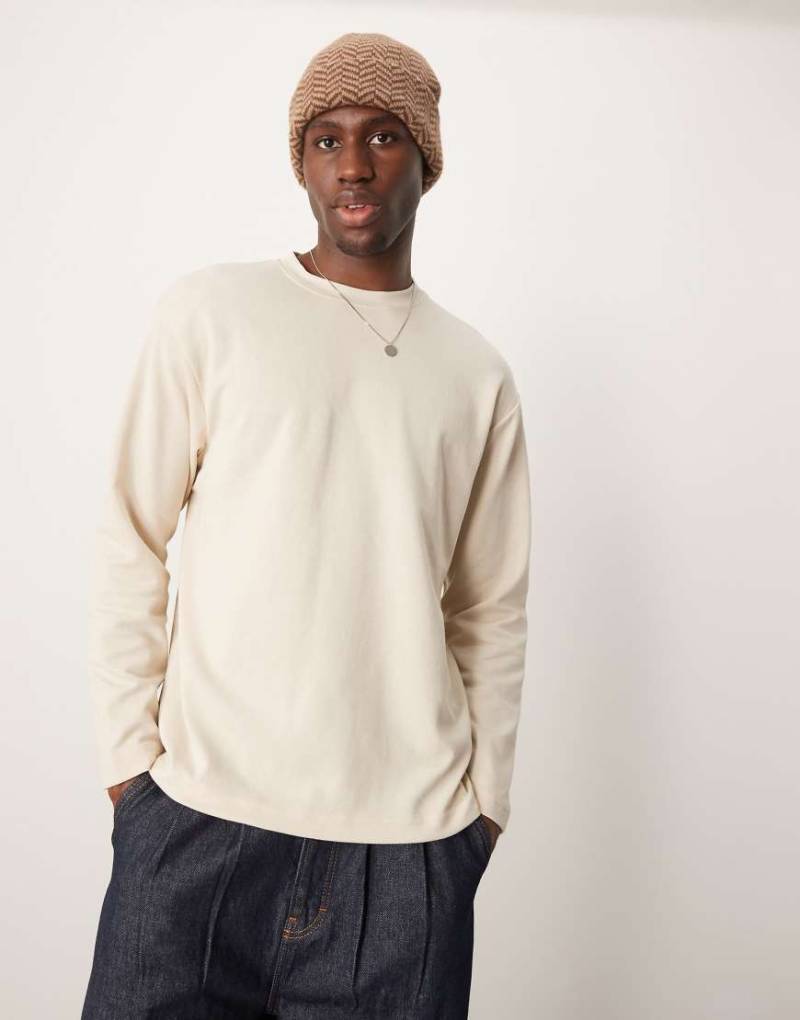 Selected - Oscar - Langärmliges Oversize-T-Shirt in Cremeweiß von Selected