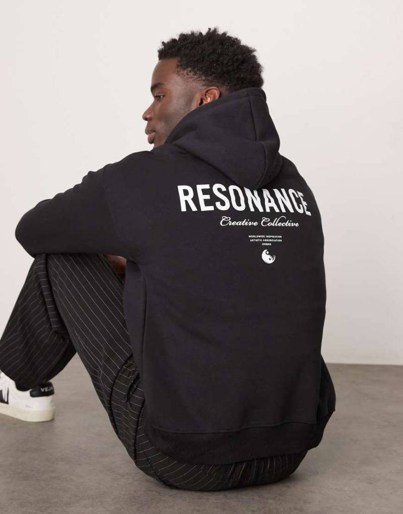 Selected Homme - Oversize-Kapuzenpullover in Schwarz mit Schriftzug-Rückenprint von Selected Homme