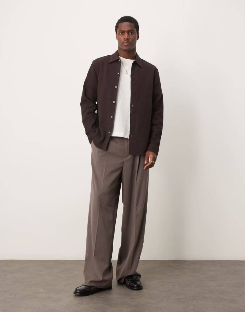 Selected Homme - Oversize-T-Shirt in Braun mit Waffelstruktur von Selected Homme