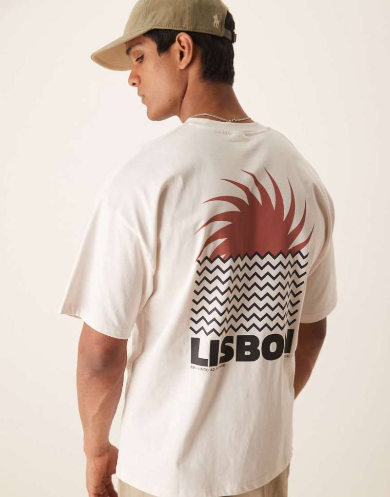 Selected Homme - Oversize-T-Shirt in Creme mit „Lisbon"-Rückenprint-Weiß von Selected Homme