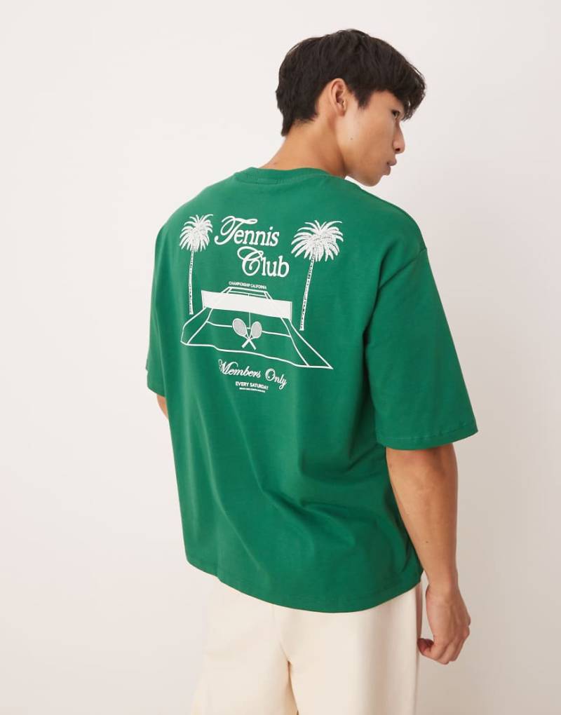 Selected - Oversize-T-Shirt in Grün mit Tennis-Print auf dem Rücken von Selected