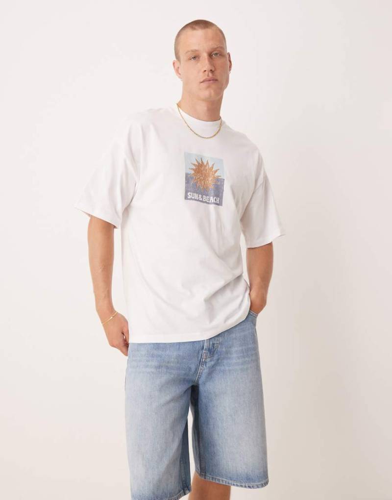 Selected - Oversize-T-Shirt in Weiß mit Sonnen-Print vorne von Selected