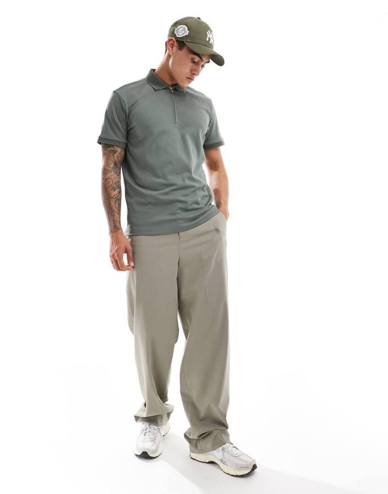 Selected Homme - Polohemd in Grün mit kurzem Reißverschluss von Selected Homme