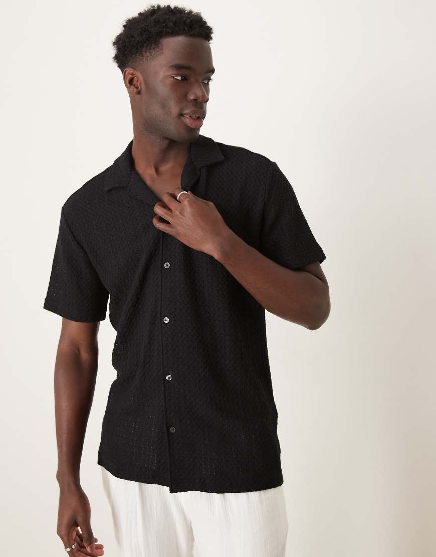 Selected - Strukturiertes Hemd in Schwarz mit Reverskragen Selected - Strukturiertes Hemd in Schwarz mit Reverskragen von Selected