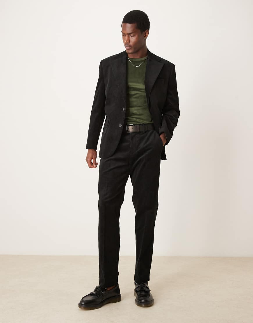 Selected - Bowie - Cord-Anzughose in Schwarz mit normalem Schnitt Selected - Bowie - Cord-Anzughose in Schwarz mit normalem Schnitt von Selected