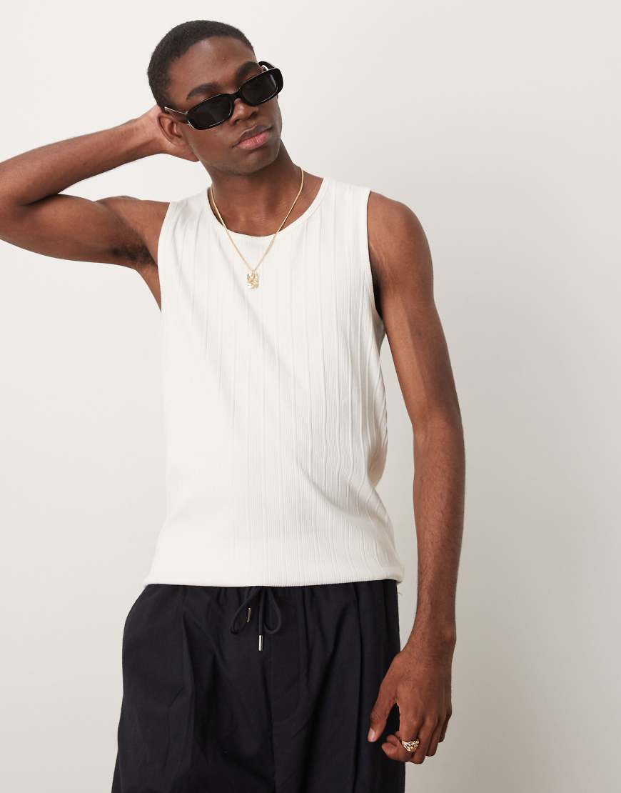 Selected - Geripptes Tanktop in Creme-Weiß von Selected