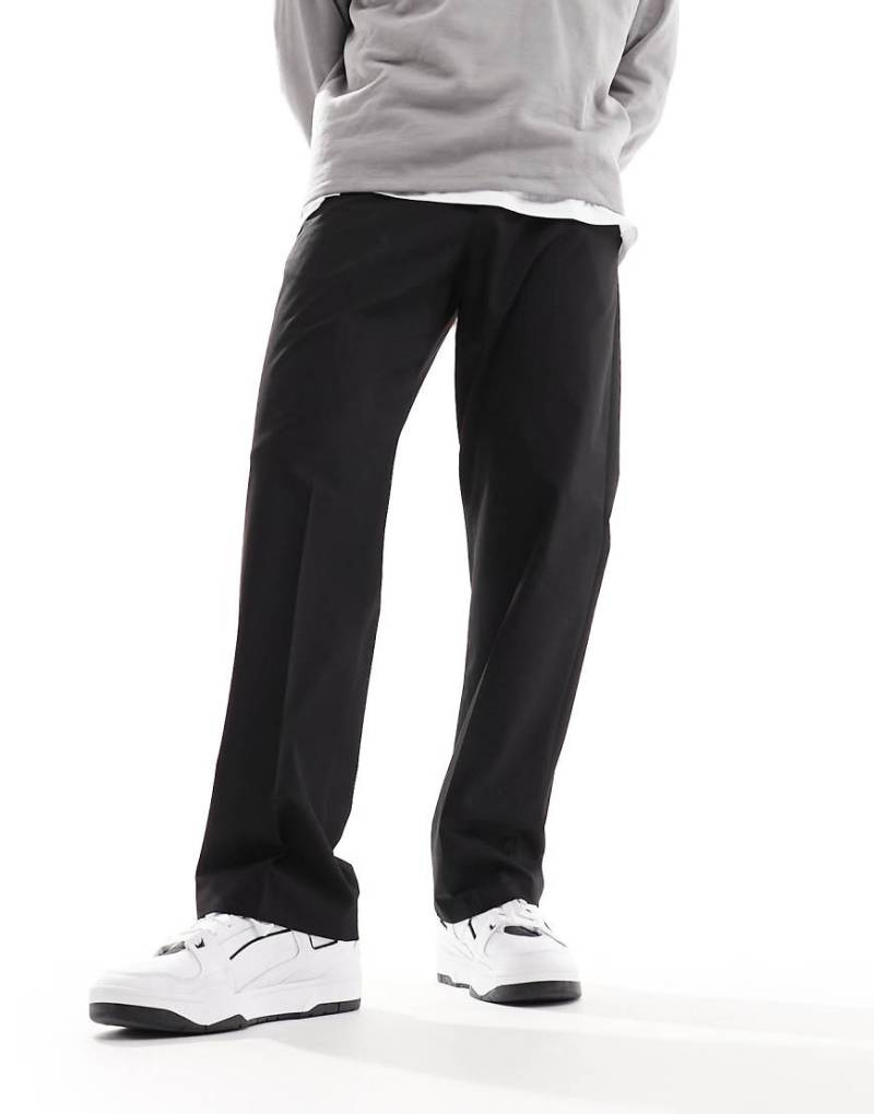 Selected - Loose-Fit-Chinohose in Schwarz von Selected