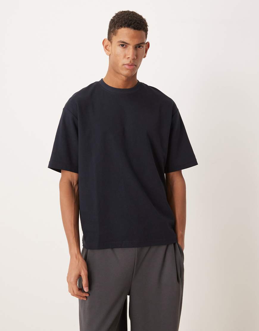 Selected - Kastiges Oversize-T-Shirt aus 100% Baumwolle in Marineblau von Selected