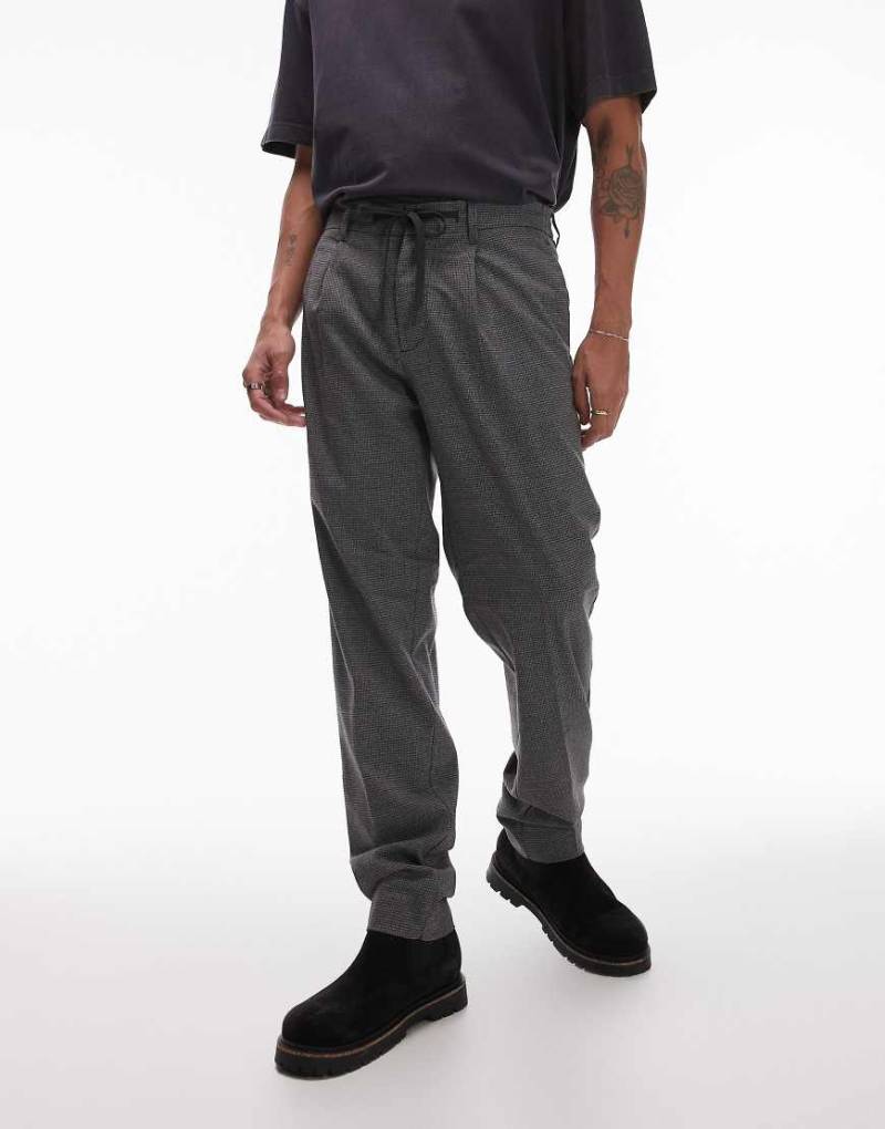 Selected - Schmal zulaufende Hose in Grau mit normalem Schnitt von Selected