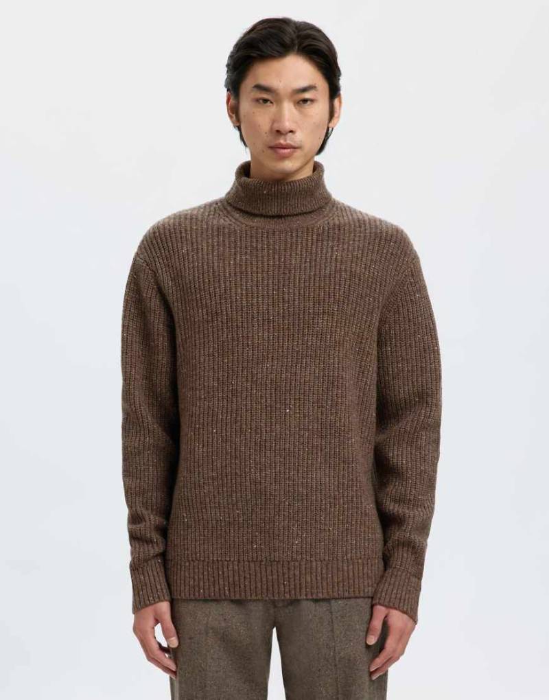 Selected - Strickpullover in Kaffeebohnenbraun-Brown von Selected