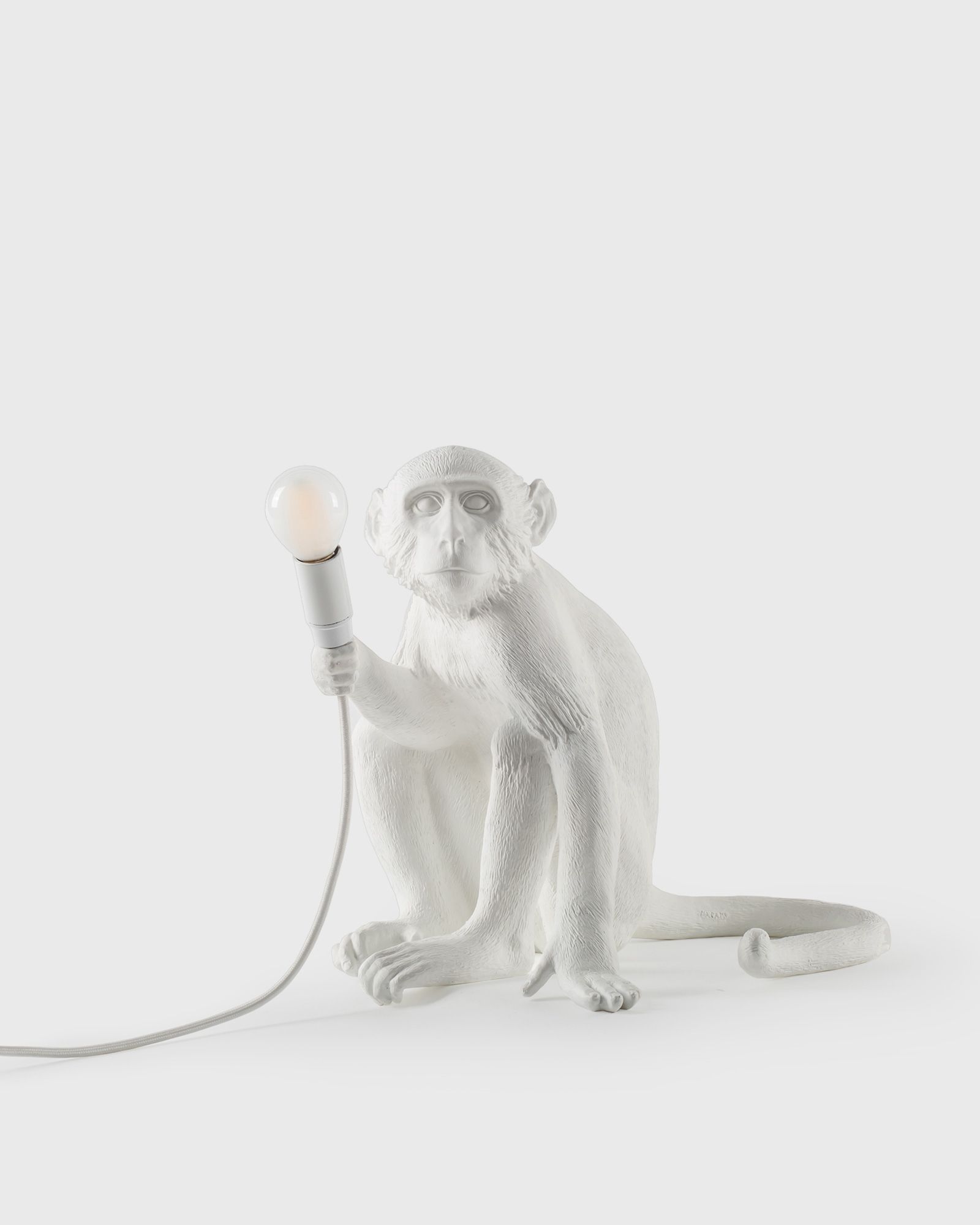 Seletti MONKEY LAMP RESIN LAMP - SITTING - EU PLUG men Lighting white in Größe:ONE SIZE von Seletti
