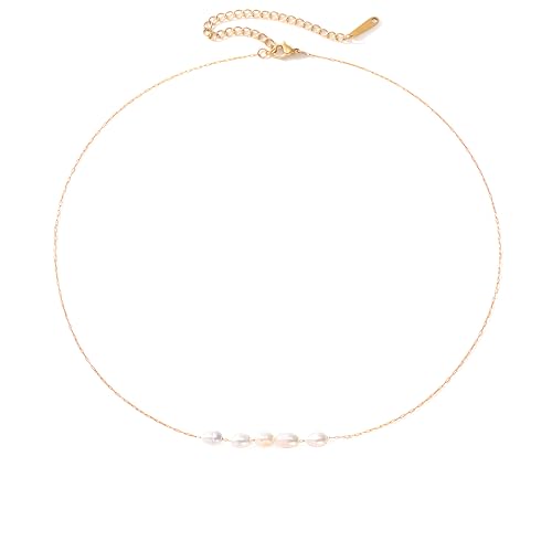 Self Love Club® Filigrane Halskette Damen 14K vergoldet mit Süßwasserperlen Anhänger aus Edelstahl in Gold - Wasserfeste & Hautverträgliche 316L Chirurgenstahl Kette von Self Love Club