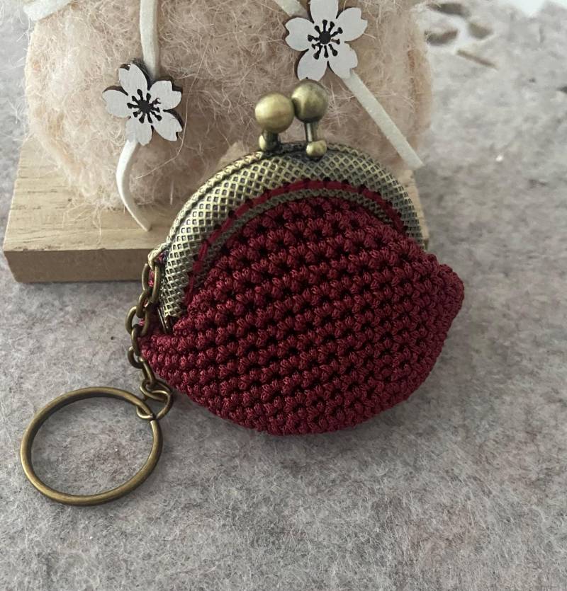 Gehäkelter Schlüsselanhänger - Handmade Geschenk Cute Anhänger Für Tasche -Schlüssel Unikat Frauen Und Kinder von SelinaysBabySachen