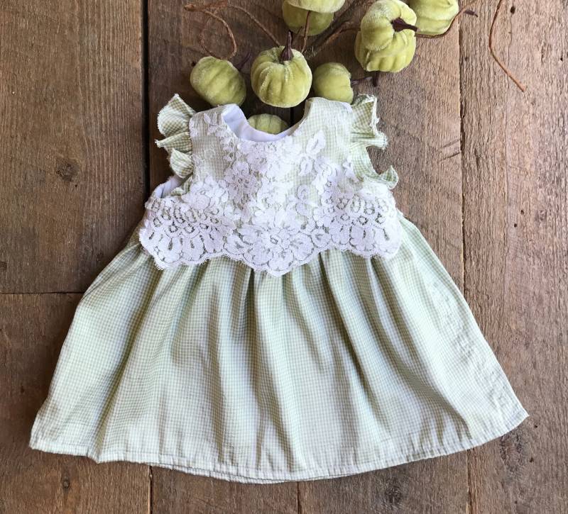 Grünes Kariertes Seiden-Sommerkleid, Größe 0-3 Monate von SelvedgesCreative