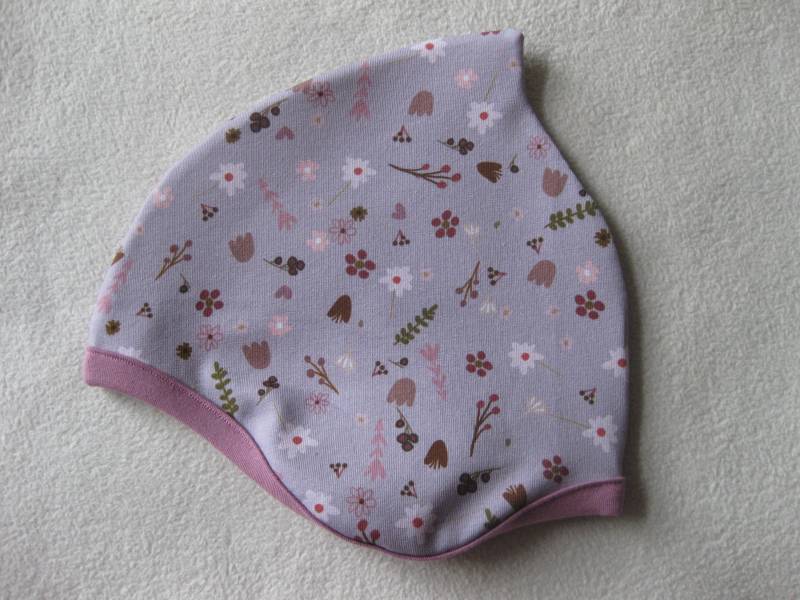 Bio Mütze Blüten Flieder, Herbst, Kinder & Baby, Wunschgröße von Sembini