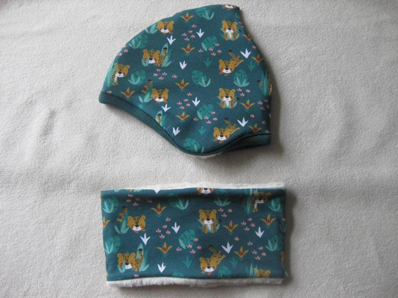 Bio Mütze & Loop Leoparden, Gr. 46-48 + 44-46 Wählbar, Winter, Plüsch Futter, Baby von Sembini