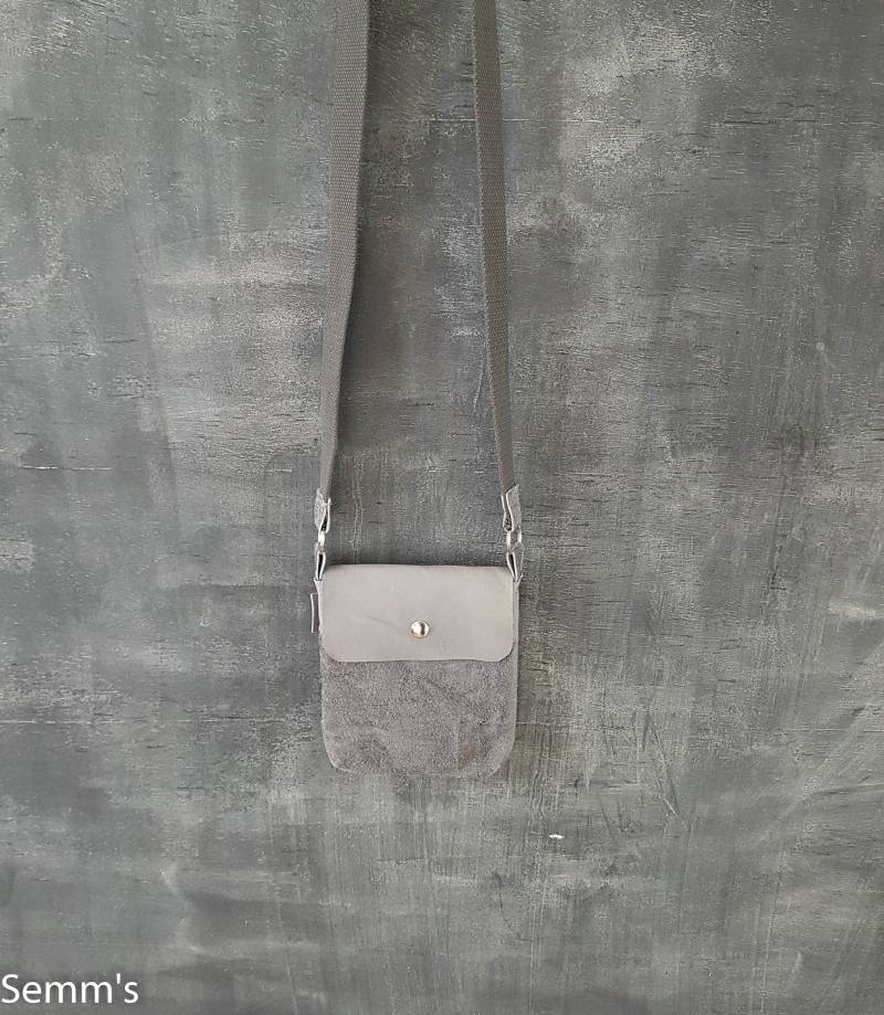 Lernen Sie Umhängetasche/Grau Leder Tasche/Grau Cross Festival Tasche/Grau-Lederhandtasche Körper/Lernen Lernen Sie Umhängetasche/Grau Leder Tasche/Grau Cross Festival Tasche/Grau-Lederhandtasche Körper/Lernen von SemmsShop