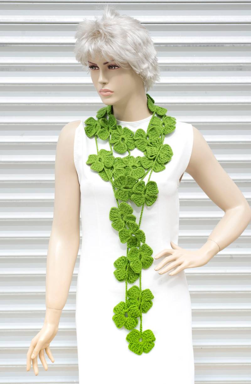Grüner Klee Häkelschal, Kleeblatt Lariat Häkelschal - Farben Option Verfügbar von SenamonAccessories