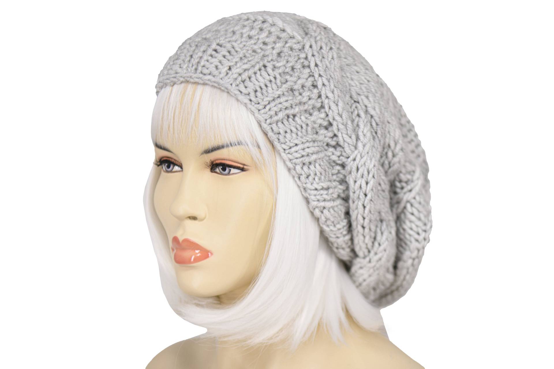 Sale - Beanie Mütze, Winter Slouchy Oversize Strickmütze Für Damen in Silber von SenamonAccessories