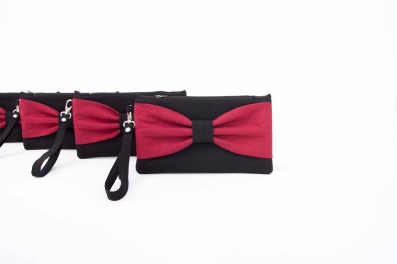 Schleife Clutch Beutel in Benutzerdefinierten Farben, Brautjungfer Geschenk, Hochzeitsgeschenk, Reißverschluss Beutel, Abend Clutch, Anlass Tasche Schleife Clutch Beutel in Benutzerdefinierten Farben, Brautjungfer Geschenk, Hochzeitsgeschenk, Reißverschluss Beutel, Abend Clutch, Anlass Tasche von SenamonBoutique