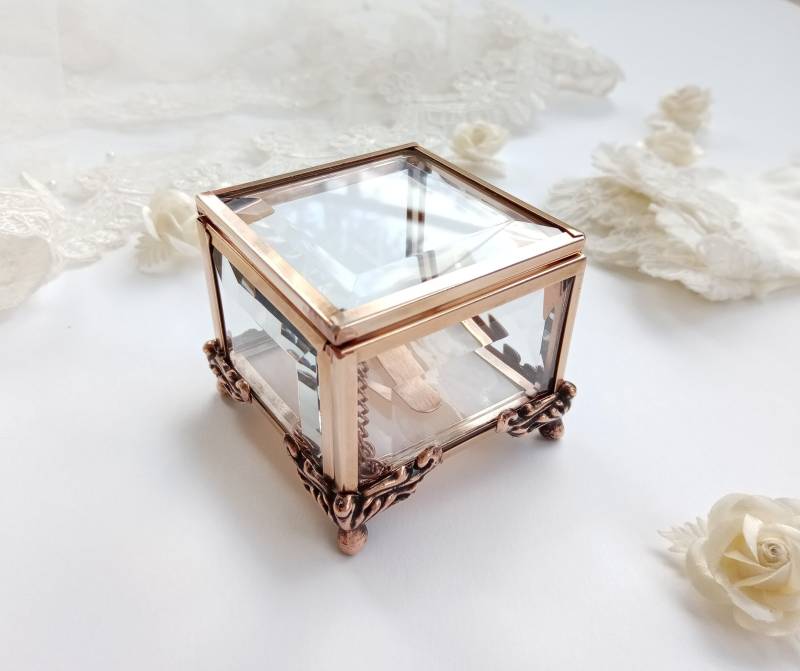Beveled Glas Ring Box Antique Style Bronze Schmuckschatulle von SenizeStainedGlass