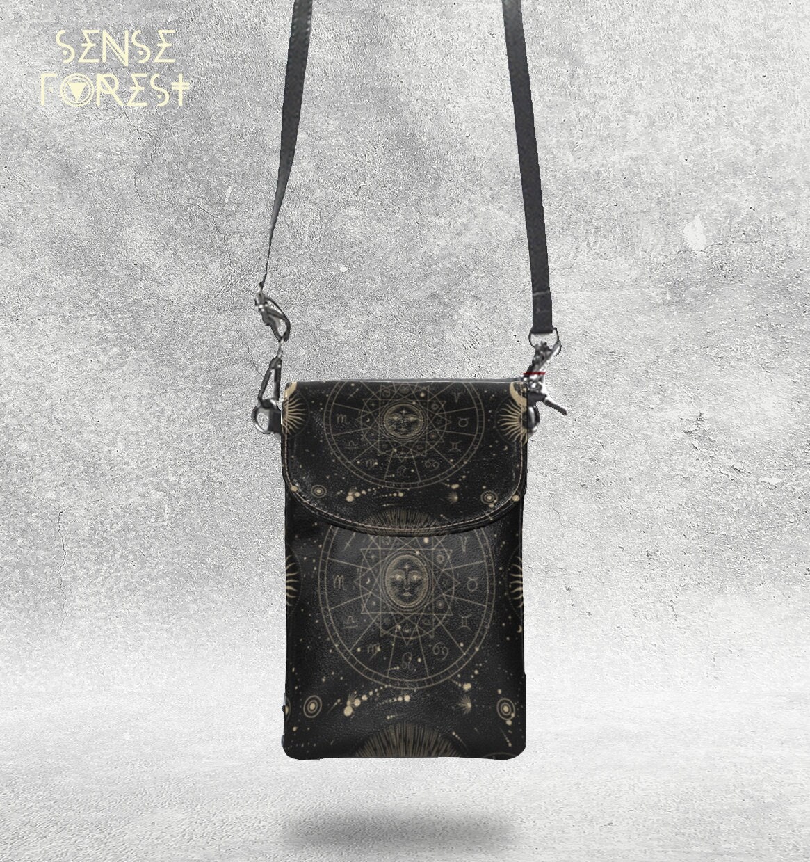 Boho Süße Hexe Mini Schwarz Vegan Leder Pass Geldbörse, Kleine Crossbody Brieftasche Tasche, Reise Mit Riemen von SenseForest