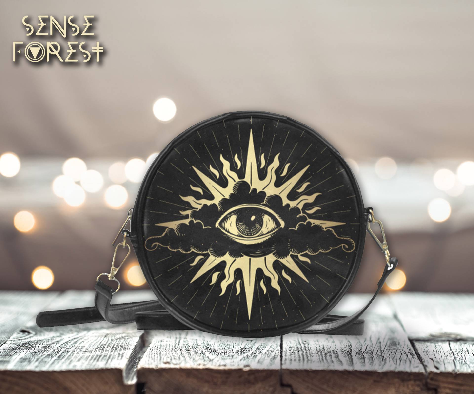 Boho Schwarz Vegan Leder 8-Zoll-Sling Sling Handtasche, The Eye Frauen Hexe Tasche, Süße Crossbody Goth Runde Trommeltasche, Hippies Geschenk von SenseForest