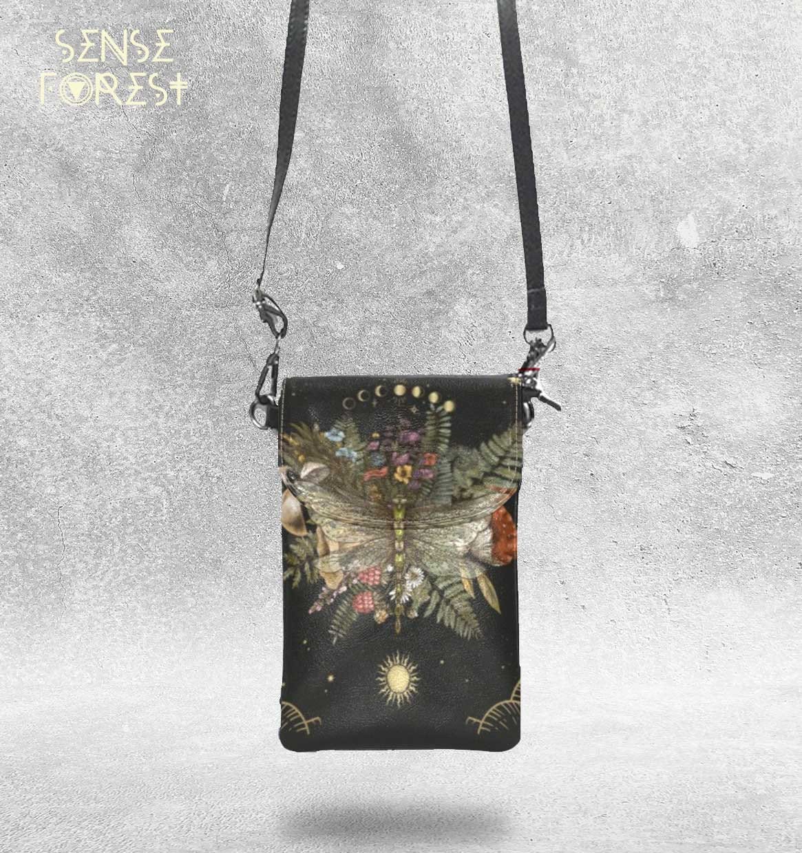 Boho Süße Wald Hexe Mini Schwarz Vegan Leder Pass Geldbörse, Mondphase Kleine Crossbody Sling Bag, Goth Handytasche von SenseForest