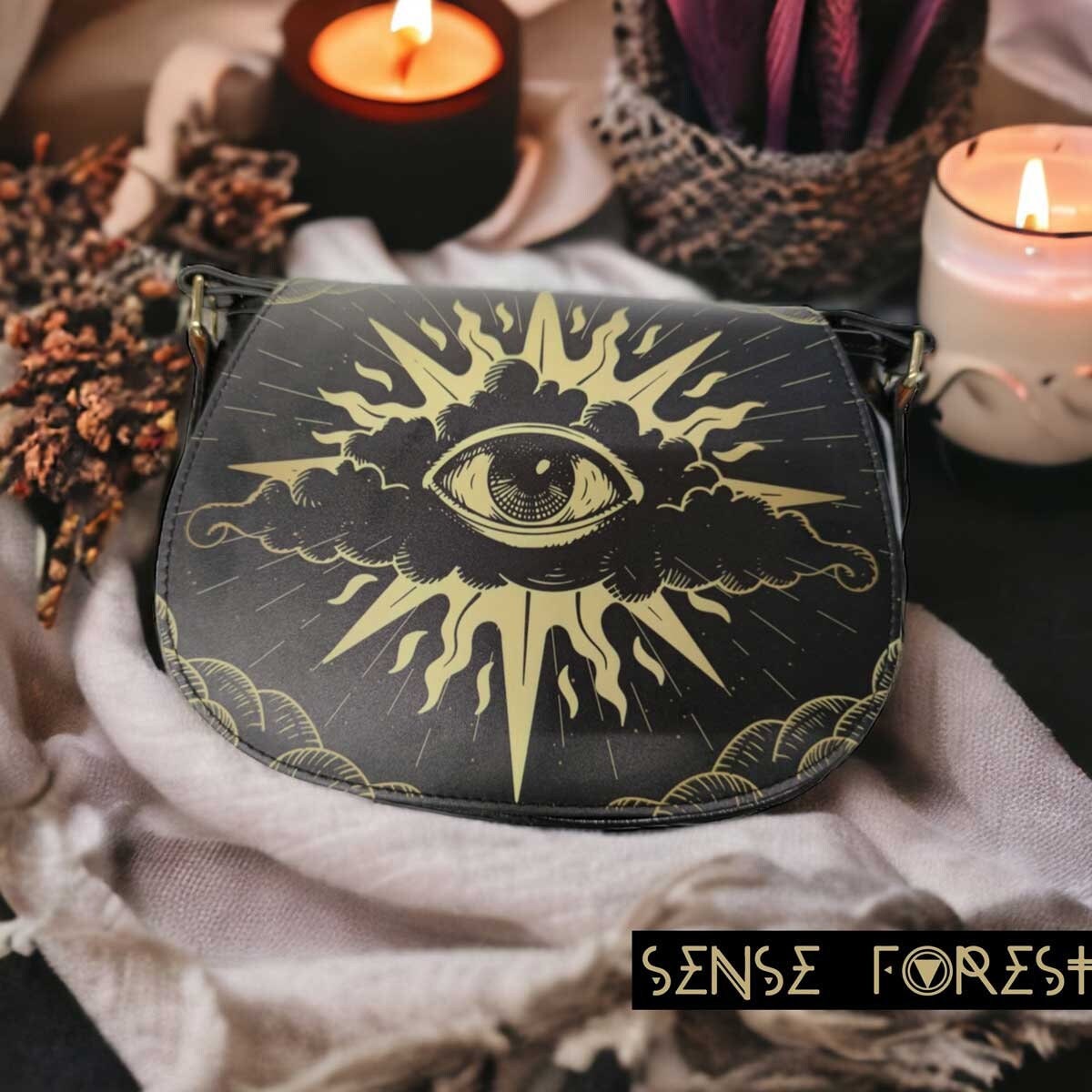 Eye On Clouds Vegan Leder Goth Satteltasche, Boho Hexe Gekreuzte Körper Geldbörse, Niedliche Pu-Leder Handtasche Tasche, Hippies Geschenk von SenseForest