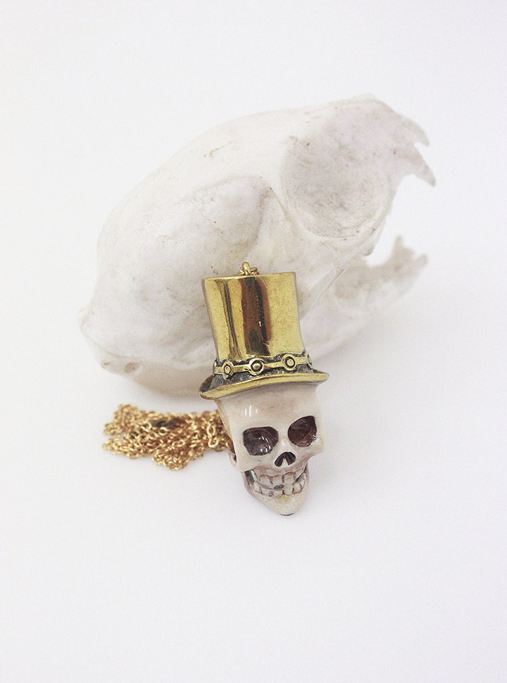 Totenkopf Mit Vintage Langem Hut - Handbemalte Version Anhänger/Halskette von SeptemberRoom