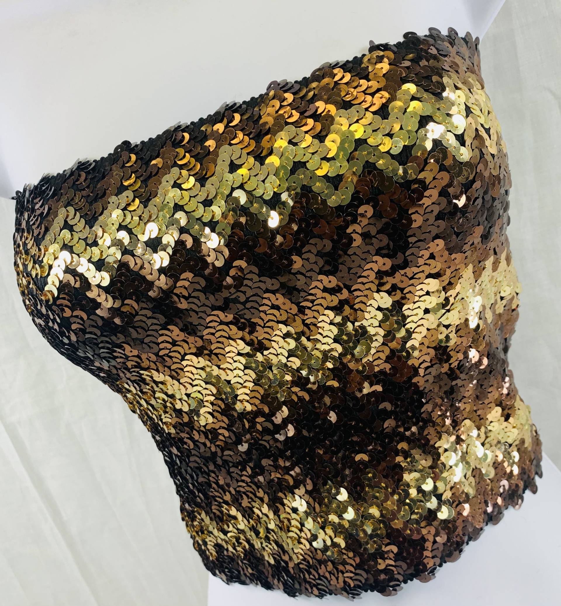 Gold Braun Und Kupfer Zick-Zack Chevron Gestreift Pailletten Tube Top von SequinKing