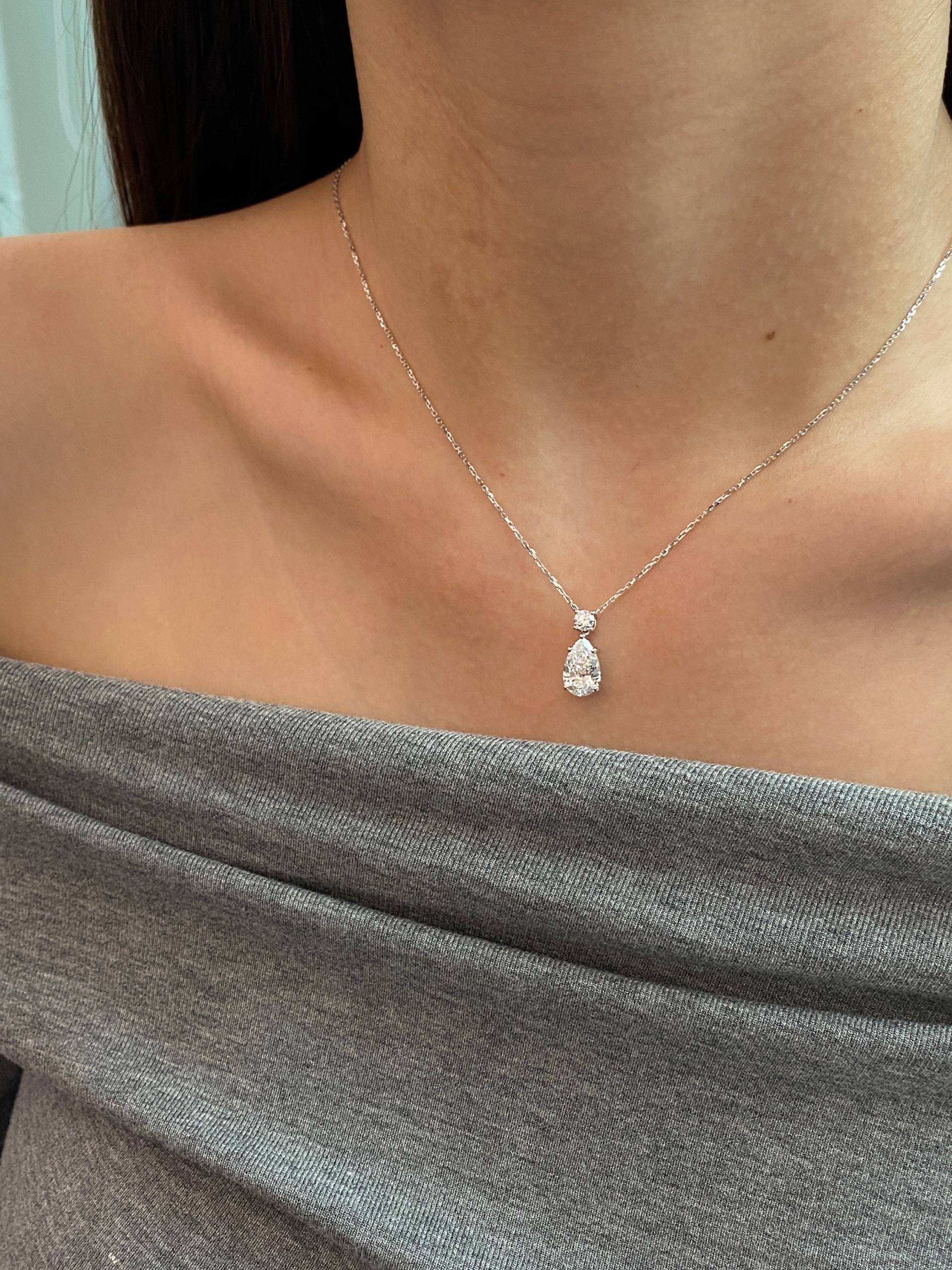 2 Karat Birnen Diamant Halskette 18K Gold, Igi Zertifiziert von SerenDiamonds