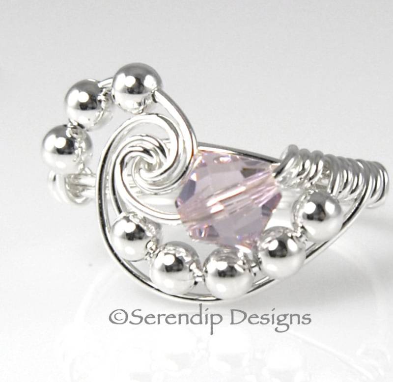 Juni Birthstone Ring, Alexandrit Ring Argentium Sterling Silberdraht Umwickelt Aus Swarovski Kristallen Galaxy Juni Birthstone Ring, Alexandrit Ring Argentium Sterling Silberdraht Umwickelt Aus Swarovski Kristallen Galaxy von SerendipDesignsJewel