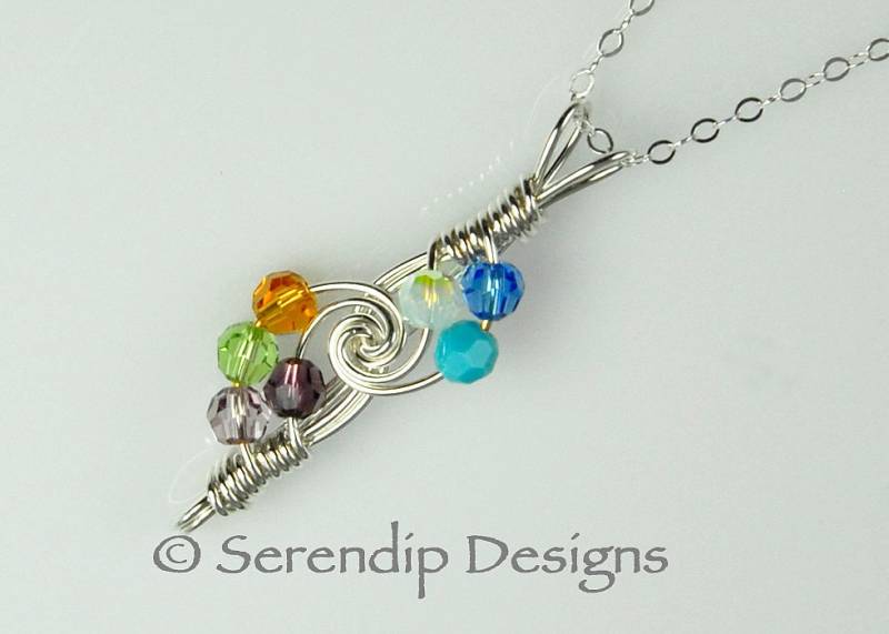 Mütter Argentium Sterlingsilber Sieben Kristall Birthstones Großmütter Kettenanhänger, Benutzerdefiniert 7 Birthstone Halskette von SerendipDesignsJewel