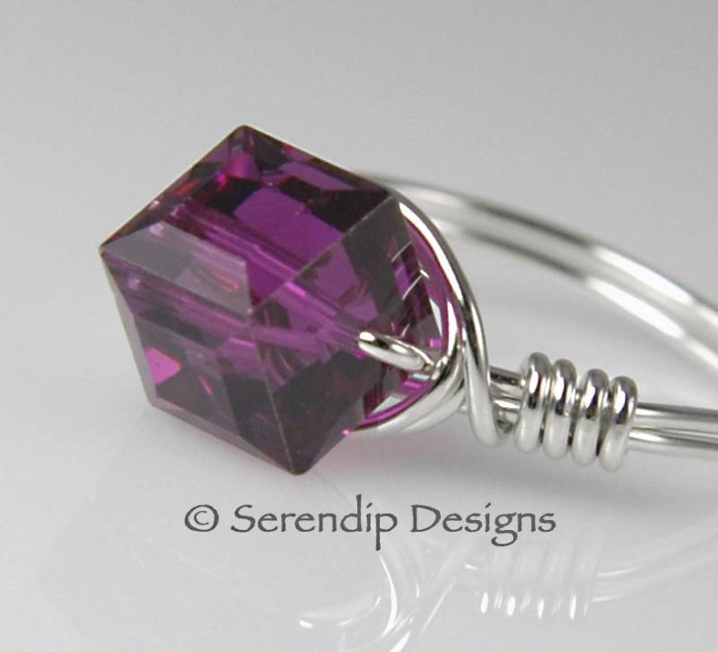 Rosa Lila Swarovski Crystal Cube Ring, Sterling Silber Fuchsie Statement Benutzerdefinierte Argentium Ring Rosa Lila Swarovski Crystal Cube Ring, Sterling Silber Fuchsie Statement Benutzerdefinierte Argentium Ring von SerendipDesignsJewel