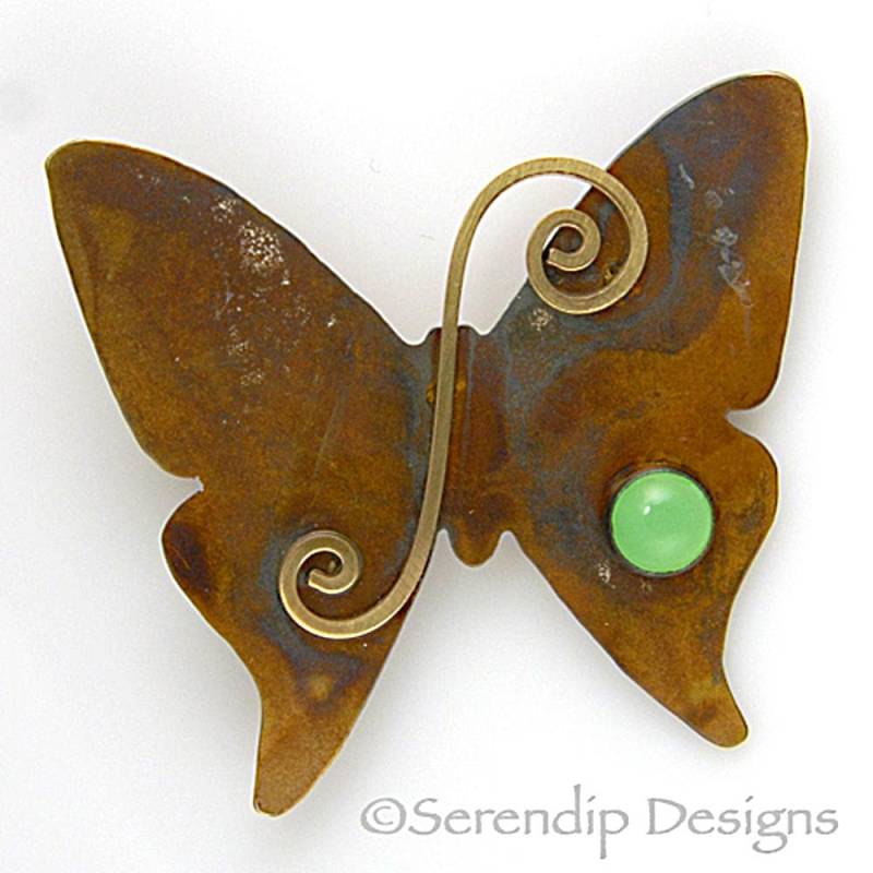 Schmetterlingsbrosche Mit Chrysopras Edelstein Und Gold Spirale, Luna Motte Pin, Sterling Silber Patina Moth Brosche Schmetterlingsbrosche Mit Chrysopras Edelstein Und Gold Spirale, Luna Motte Pin, Sterling Silber Patina Moth Brosche von SerendipDesignsJewel