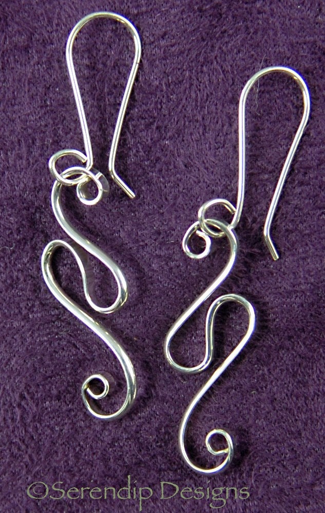 Silber Ohrhänger Wave, Argentium Sterling Wave Ohrringe, Glänzend Wellen Se53 von SerendipDesignsJewel