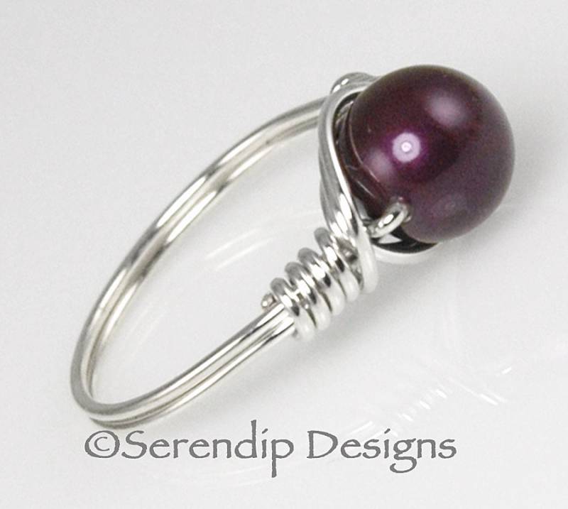 sterling Silber-Blackberry-Perle Solitär-Ring, Argentium Silber Rot Lila Perle Ring, Swarovski Kristall Perle, Benutzerdefinierte Perlenring sterling Silber-Blackberry-Perle Solitär-Ring, Argentium Silber Rot Lila Perle Ring, Swarovski Kristall Perle, Benutzerdefinierte Perlenring von SerendipDesignsJewel