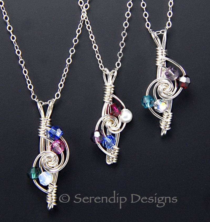 sterling Silber Mütter Birthstone Halskette, Vier Geburtssteine, Großmütter Argentium 4 Anhänger, Kristall Benutzerdefinierte Halskette sterling Silber Mütter Birthstone Halskette, Vier Geburtssteine, Großmütter Argentium 4 Anhänger, Kristall Benutzerdefinierte Halskette von SerendipDesignsJewel