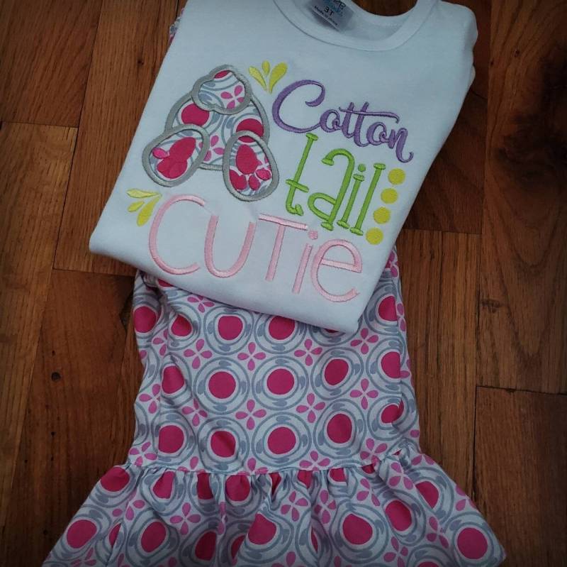 Mädchen Oster Outfit, Kleidung, Baby Outfit, Rüschen Capri, Boutique Handmade von SerenityroseBoutique