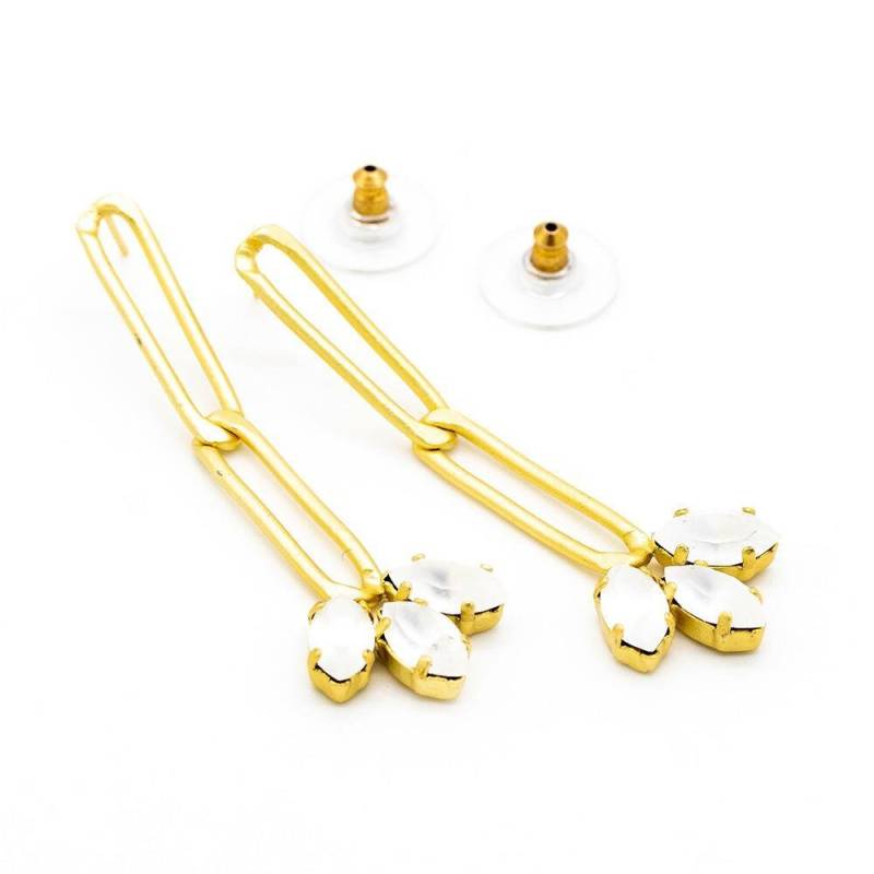 Goldene Oder Silberne Lange Ohrringe Mit Glaskristallen Farbe Crystal Matt. Mehr Farben Wählbar Lemonandpink. Brautschmuck von SergioEngeljewelry