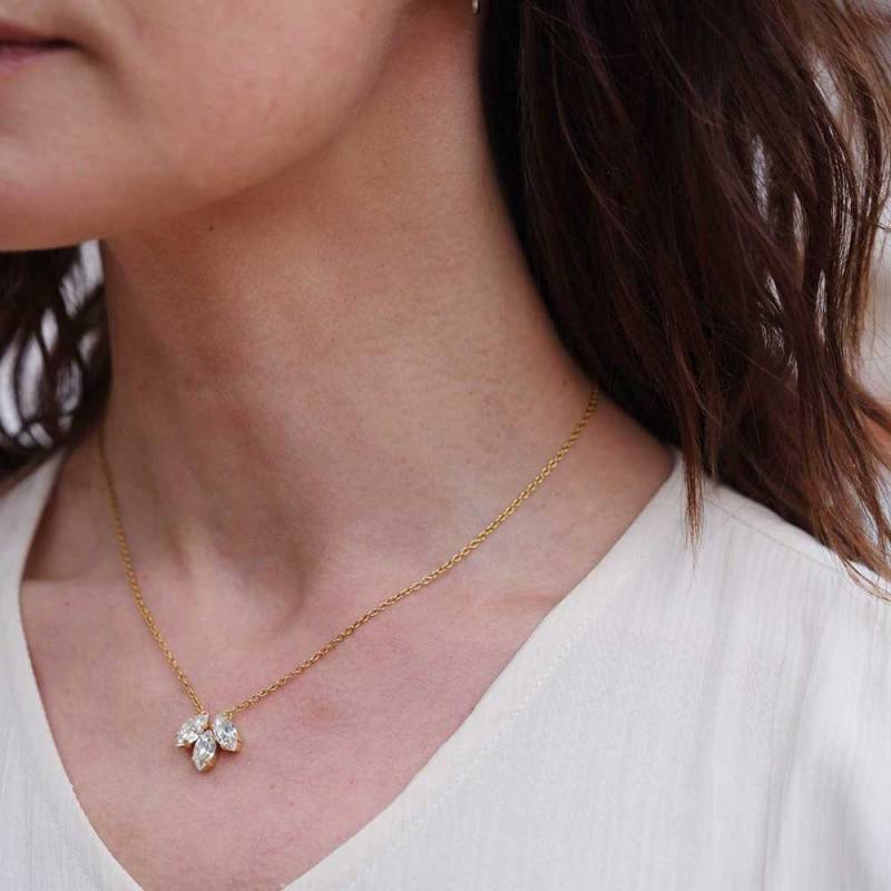 statement-Kette Golden Oder Silbern Mit Edlem Kristall Navette Farbe Crystal Matt. Mehr Farben Wählbar Brautschmuck von SergioEngeljewelry