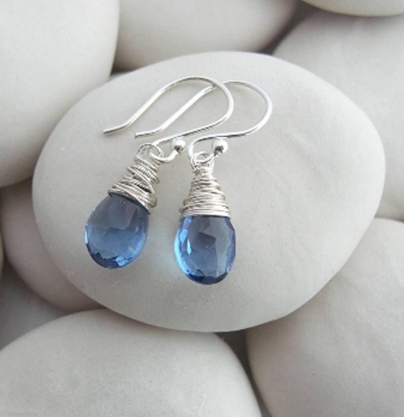 Blaue Quarz-Tropfen-Ohrringe von SerinShop