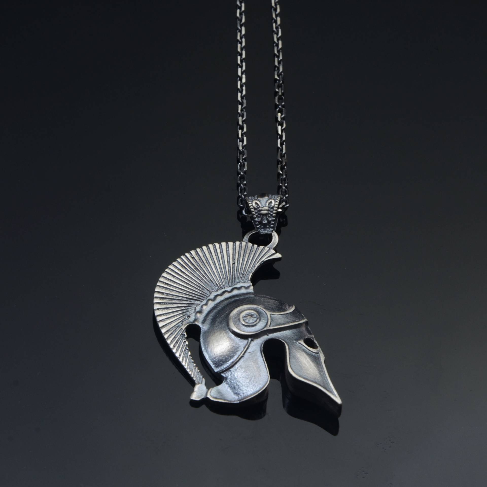 Silber Spartakus Halskette, Gladiator Männer Handgefertigte Benutzerdefinierte Halskette Für Männer, Minimalist, Namenskette von ServetJewelleryStore