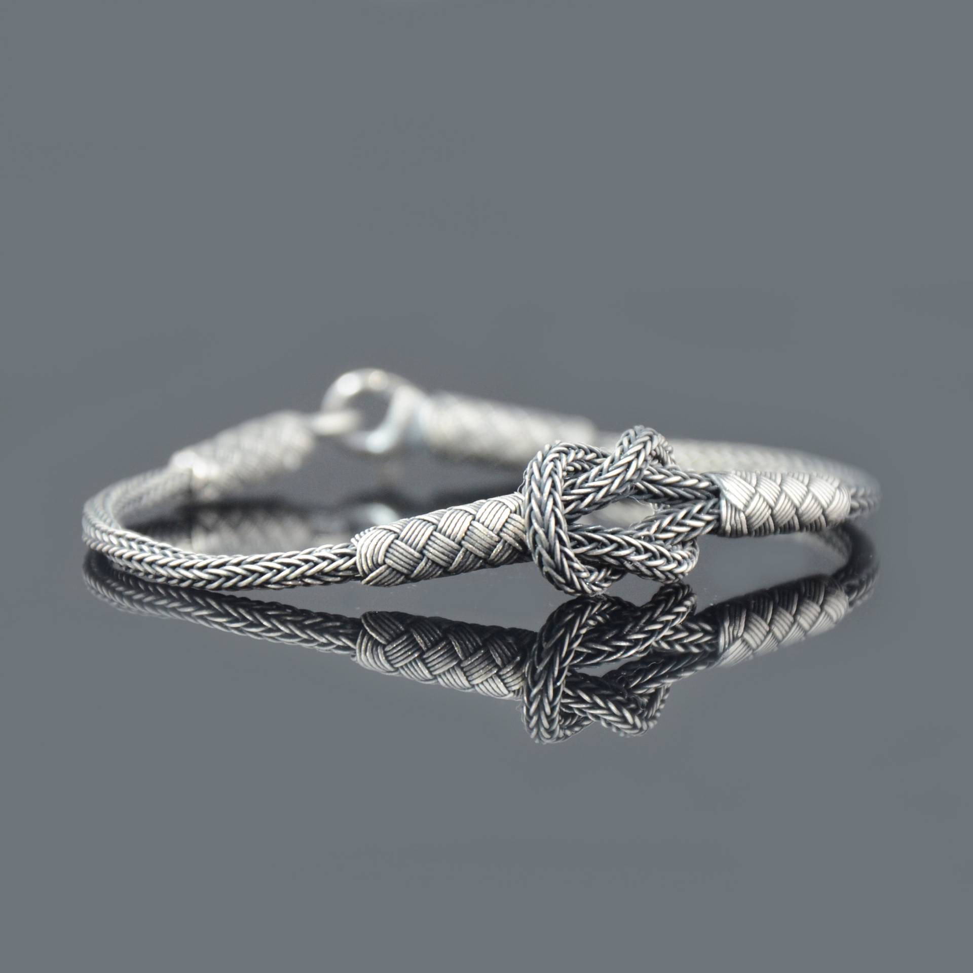 Silber Unisex Minimalist Handgemachtes Armband, Boho Armband Für Herren, Luxus Männer, Geschenk Ihn, Vatertagsgeschenk, Vatertag von ServetJewelleryStore