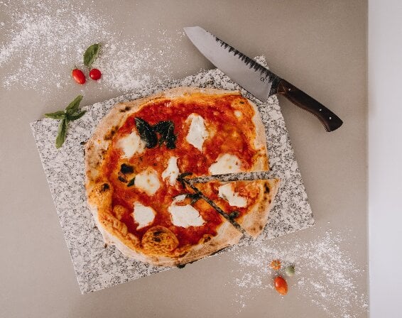 Servus am Marktplatz Brot- und Pizzastein für den Backofen von Servus am Marktplatz