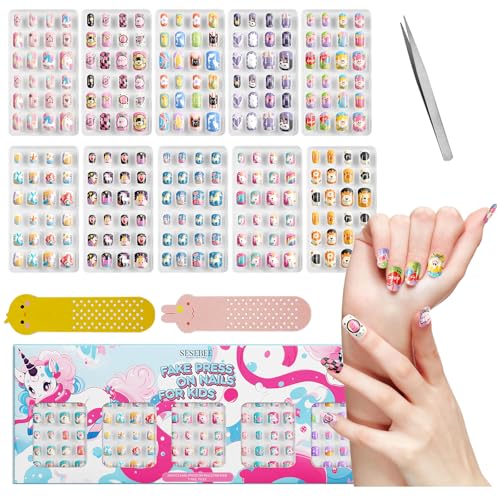 240 Stück Kinder Press-on Nägel Vorgeleimt Volle Abdeckung Kurze Falsche Nägel Keine Verfärbung Stabil Schnell Aufkleben Falsche Fingernägel für Mädchen (Magisches Einhorn, 240 PCS) von SeseBee